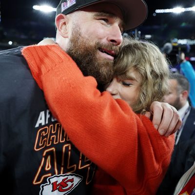 What Did an Emotional Travis Kelce Say to Taylor Swift When They Kissed on the Field Last Night?