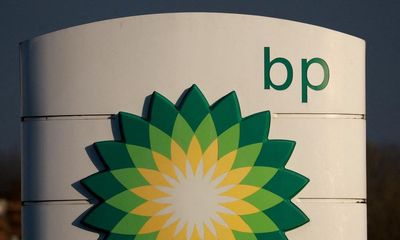 BP under pressure from hedge fund to ditch clean energy strategy