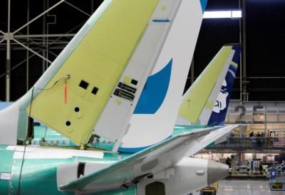 Boeing at Risk of 737 Production Halt, Lessor Warns