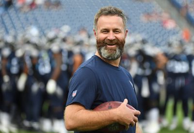 Titans holding on to DC Shane Bowen for now