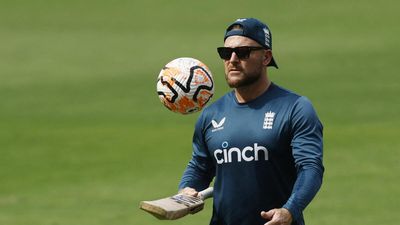 IND vs ENG second Test | Won't be afraid to play all-spin attack in Visakhapatnam, says Brendon McCullum