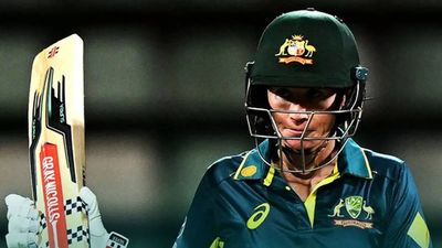 Beth Mooney guides Australia women's team to T20I series win over South Africa