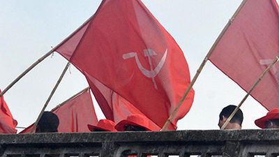 CPI(M) reiterates its support to INDIA, but slams Congress in Kerala