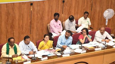 Officials told to show concern towards society and ensure social justice