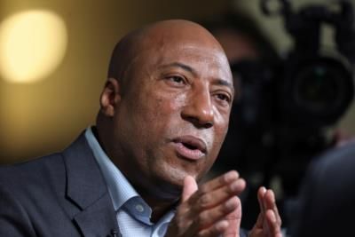 Byron Allen Bids B for Paramount Global Acquisition
