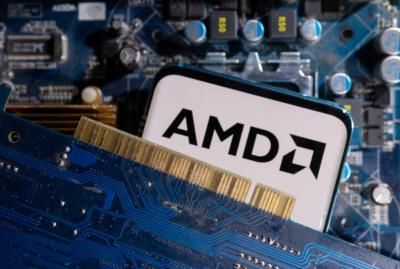 Chipmakers stumble as AMD's forecast disappoints