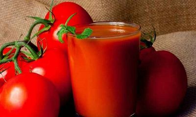 Tomato juice has antibacterial properties that can kill salmonella