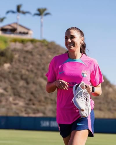 Alex Morgan's Commitment to Excellence Shines Through Latest Training Session