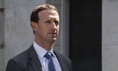 Mark Zuckerberg and Snap CEO Evan Spiegel apologize to families of online harm victims at Senate hearing – as it happened