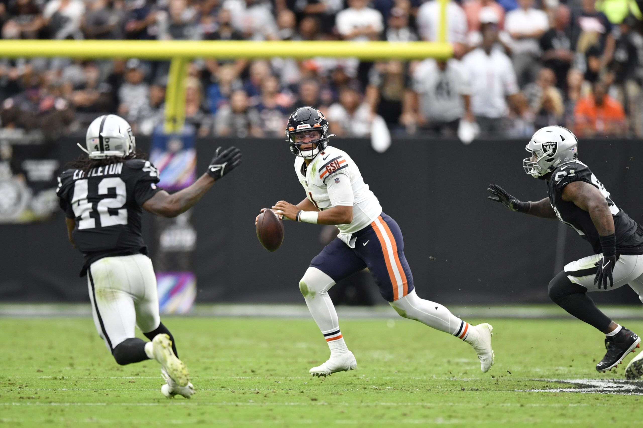 ESPN projects Raiders will trade for Bears QB Justin…