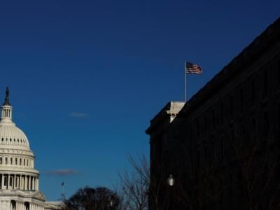 Tech CEOs grilled as families accuse platforms of harming youth