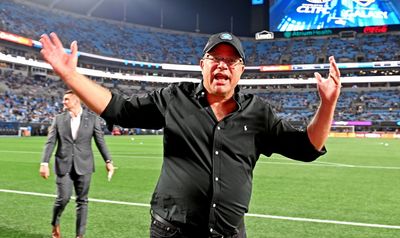 WATCH: David Tepper, Panthers staffers welcome Dave Canales, Dan Morgan