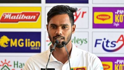Sri Lanka captain Dhananjaya de Silva says aggression key to halt Test slide