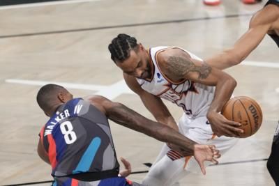Kevin Durant Leads Suns to Victory in Brooklyn Return