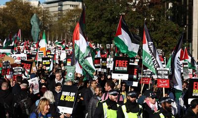 Met accused of bowing to political pressure with Palestine march curbs