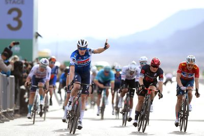 Tim Merlier scores sprint win on AlUla Tour stage 3