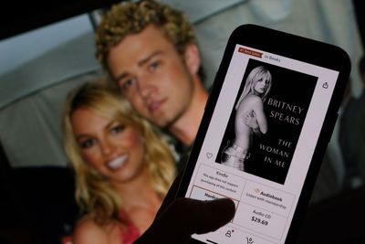 Spears rescinds apology to Timberlake