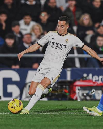 Intense Moments: Lucas Vázquez's Skillful Display in White Kit