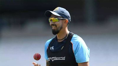 Ranji Trophy: Ishant Sharma back, Delhi eye knockout berth