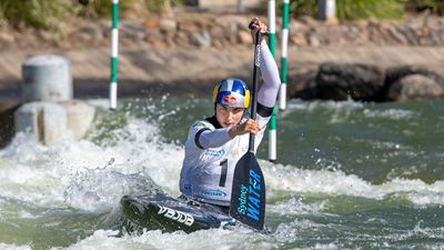 Canoe slalom superstar Fox continues her winning ways