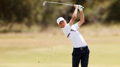 Voke leads Dowling by a shot at Vic Open