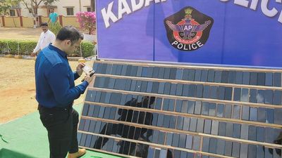 Kadapa police recover 650 lost or stolen mobiles worth ₹2 crore