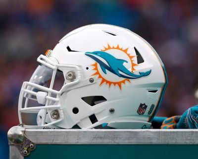 Eagles request to interview Dolphins safeties coach Joe Kasper