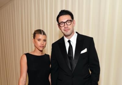 Sofia Richie stuns in baby bump debut at Pre-Grammy event