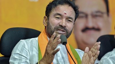 Kishan Reddy accuses Telangana govt. of ‘deceiving’ youth by not issuing Group 1 notification on Feb.1