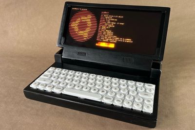 Rasti laptop inspired by sci-fi classic 'Aliens' -- uses Framework motherboard and 3D printed chassis
