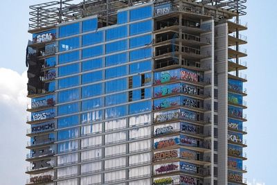 LA police arrest two people in spate of graffiti across 30 floors of skyscraper