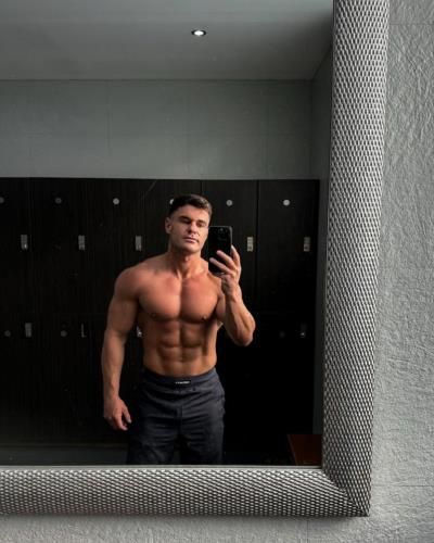 Rob Lipsett: A Fitness Journey Fueled by Dedication and Confidence