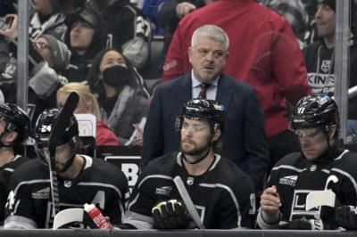 Los Angeles Kings Fire Coach Todd McLellan, Replace with Interim