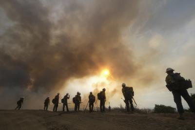 Study: Climate Change Amplifies Health Risks of Heat and Wildfire Smoke