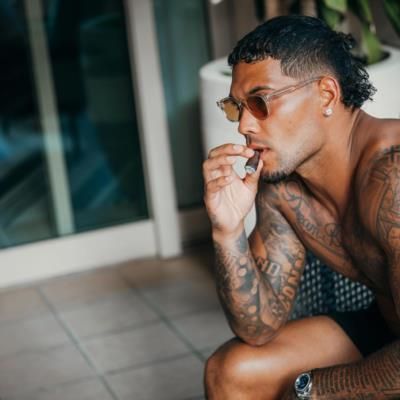 James Conner: The Cool Sensation and Cigar Smoking Icon