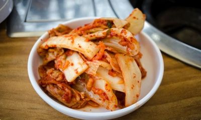 Three meals of kimchi per day may lower men's obesity risk