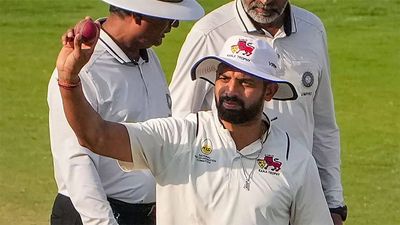 Ranji Trophy: Mohit Avasthi takes 7/52 as Mumbai crush Bengal by innings and four runs