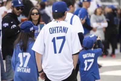 Dodgers Embrace Shohei Ohtani, Excited for the 2024 Season