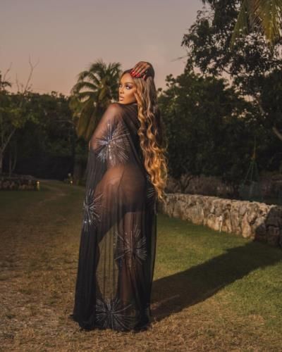 Amara La Negra's Captivating Photoshoot in Enchanting Garden