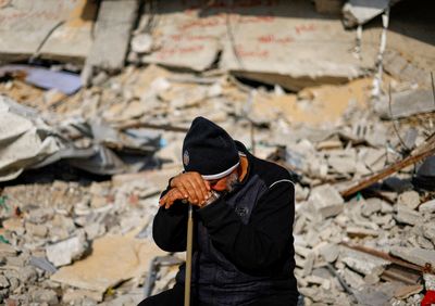 ‘We’re being starved’: Dispatch from Gaza City as Israeli assault continues