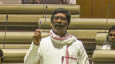 Will quit politics if anyone can prove I forged land documents: Hemant Soren