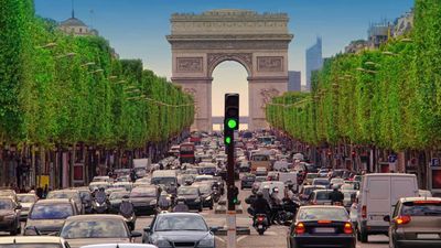 Paris Votes In Favor Of Tripling Parking Fees For Heavy Cars