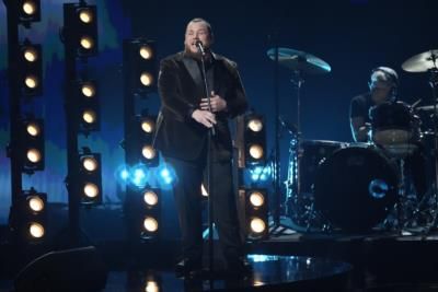 Luke Combs and Tracy Chapman wow Grammy audience with duet