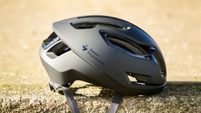 Sweet Protection Falconer 2Vi Mips review: The right helmet for stashing glasses
