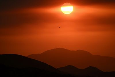 Storms Pummel California as Latinos Stand to be Disproportionately Impacted by Climatic Events