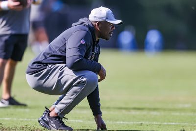 Steelers on the hunt for a new WR coach after letting Frisman Jackson go