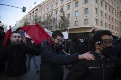 Protesters Removed, Arrested as Greece Debates Private Universities