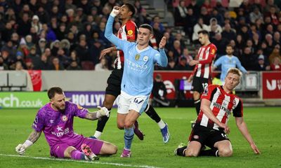 Manchester City cut gap at top as Phil Foden hat-trick leads rally at Brentford