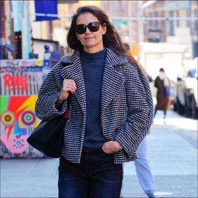 Katie Holmes Can't Help But Repeat This Understated Outfit Formula