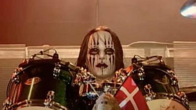 "We are here to play. We don't let our friends down": Watch pro-shot 4K footage of the night Joey Jordison saved Metallica when Lars Ulrich went AWOL